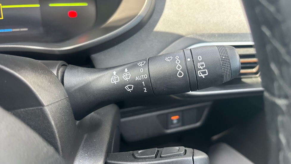 Dacia Jogger 1.6 HEV Extreme 5dr Auto Hybrid Estate - Image 24