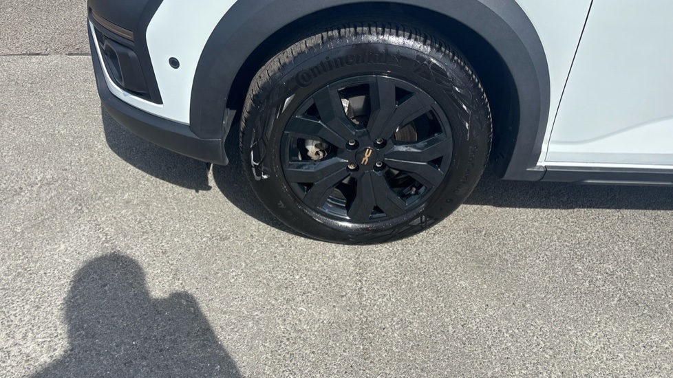 Dacia Jogger 1.6 HEV Extreme 5dr Auto Hybrid Estate - Image 46