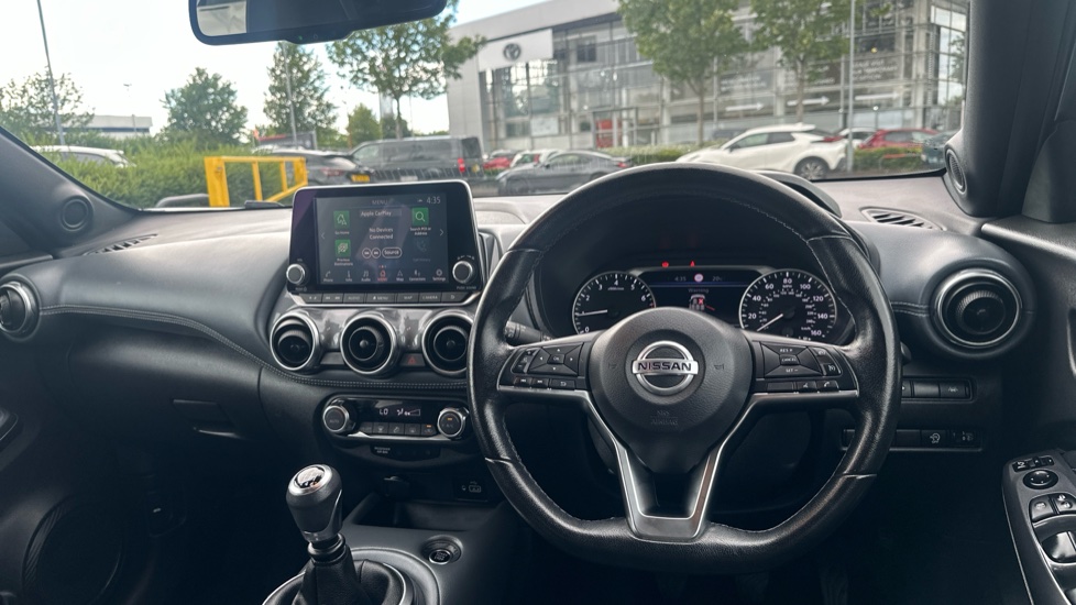 Nissan Juke 1.0 DiG-T 114 N-Connecta 5dr Petrol Hatchback - Image 9