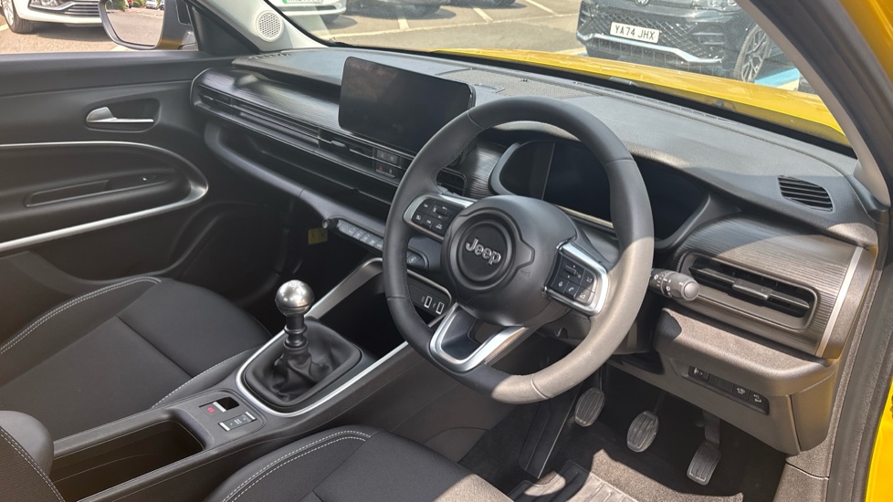 Jeep Avenger 1.2 Altitude 5dr Petrol Hatchback - Image 11