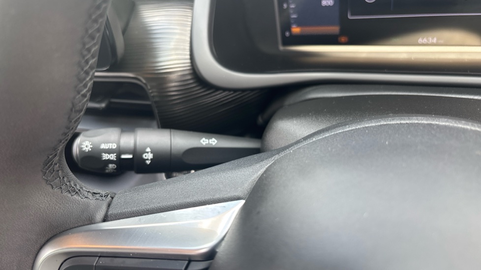 Jeep Avenger 1.2 Altitude 5dr Petrol Hatchback - Image 22
