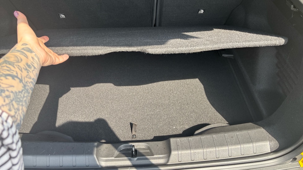 Jeep Avenger 1.2 Altitude 5dr Petrol Hatchback - Image 39