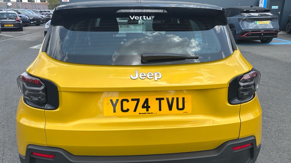 Jeep Avenger 1.2 Altitude 5dr Petrol Hatchback - Image 53