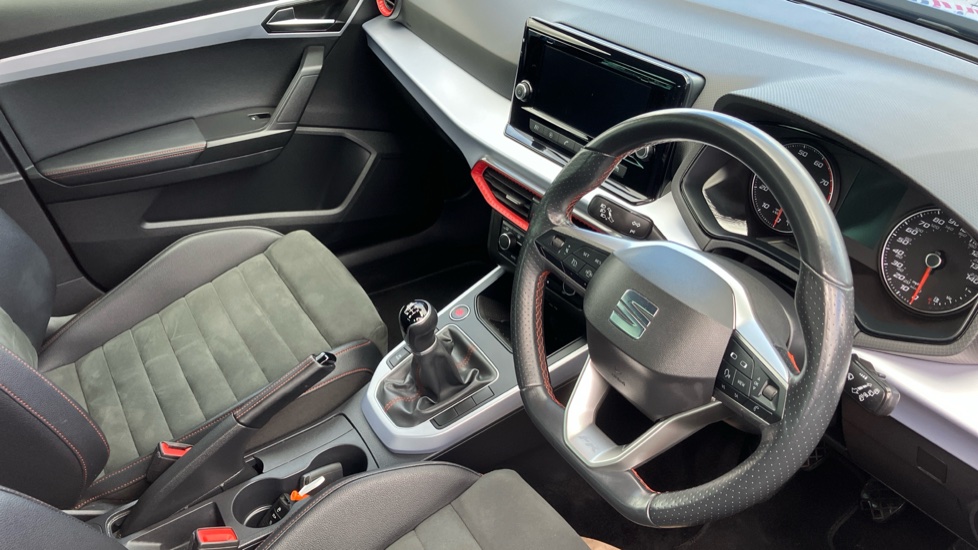 SEAT Arona 1.0 TSI 110 FR Edition 5dr Petrol Hatchback - Image 11