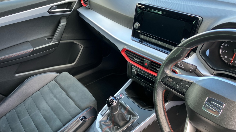SEAT Arona 1.0 TSI 110 FR Edition 5dr Petrol Hatchback - Image 14