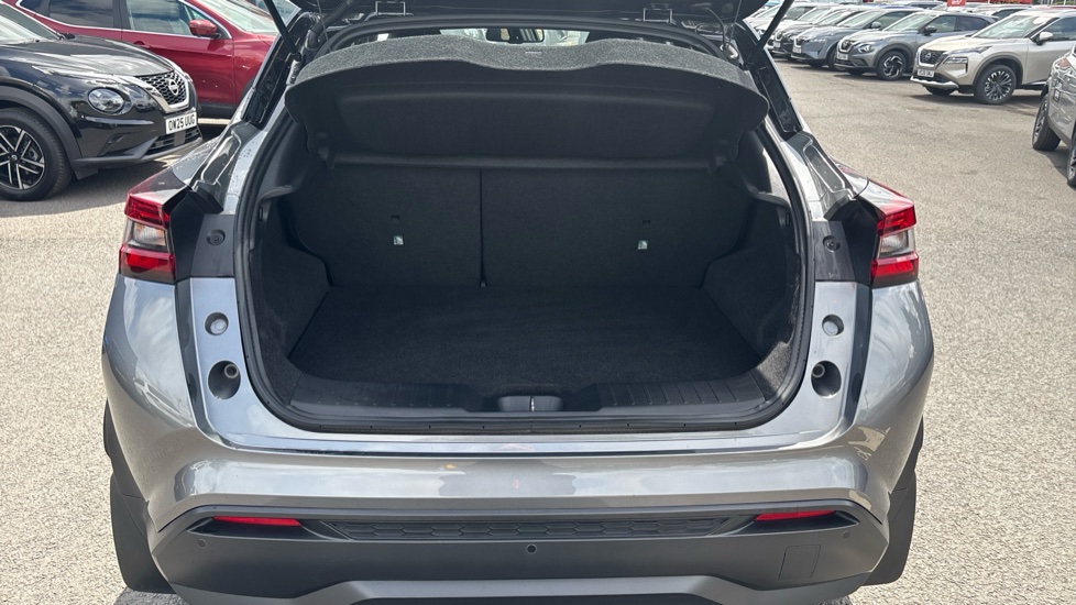 Nissan Juke 1.0 DiG-T 114 N-Connecta 5dr Petrol Hatchback - Image 4