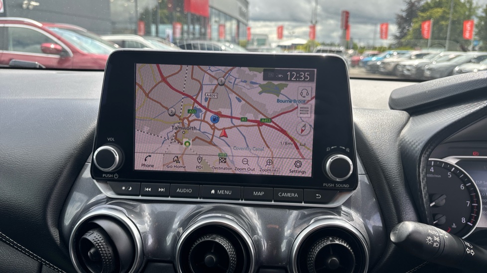 Nissan Juke 1.0 DiG-T 114 N-Connecta 5dr Petrol Hatchback - Image 34