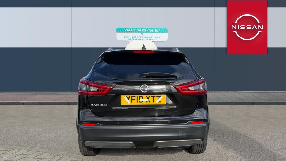 Nissan Qashqai 1.5 dCi 115 N-Connecta 5dr Diesel Hatchback - Image 6