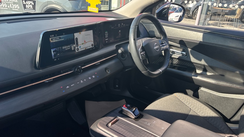 Nissan ARIYA 160kW Advance 63kWh 22kWCh 5dr Auto Electric Hatchback - Image 9