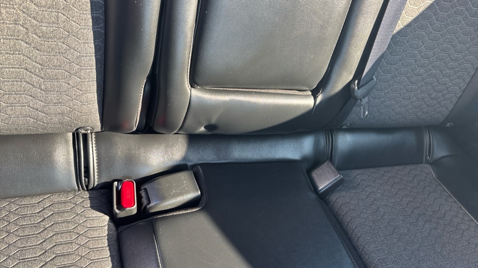 Nissan ARIYA 160kW Advance 63kWh 22kWCh 5dr Auto Electric Hatchback - Image 17