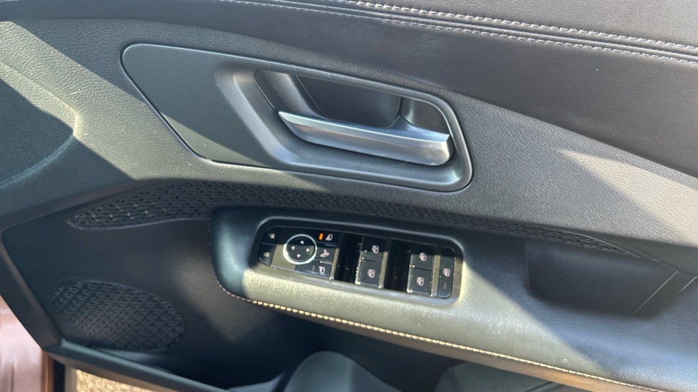 Nissan ARIYA 160kW Advance 63kWh 22kWCh 5dr Auto Electric Hatchback - Image 25