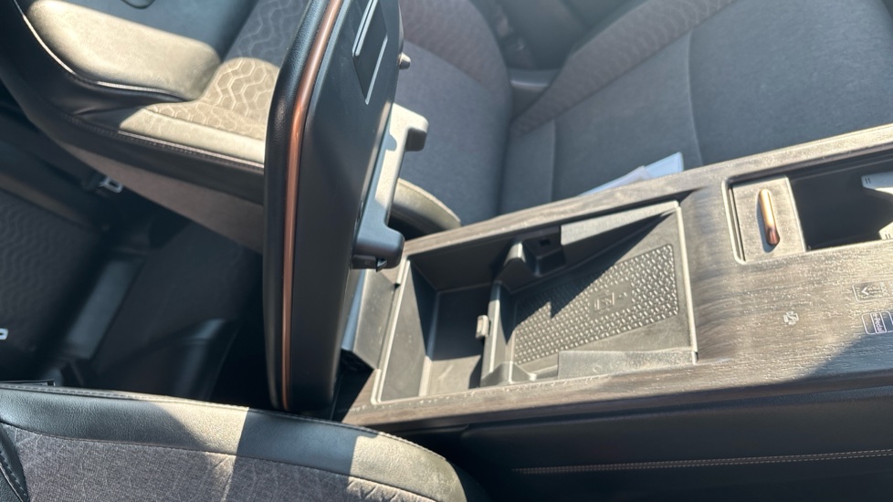 Nissan ARIYA 160kW Advance 63kWh 22kWCh 5dr Auto Electric Hatchback - Image 33