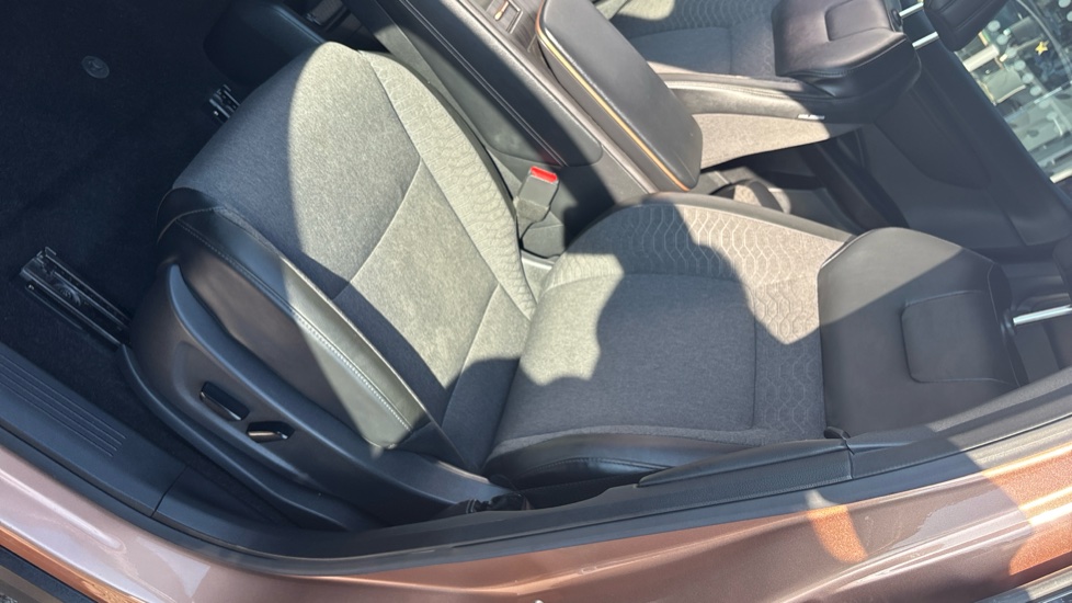 Nissan ARIYA 160kW Advance 63kWh 22kWCh 5dr Auto Electric Hatchback - Image 53