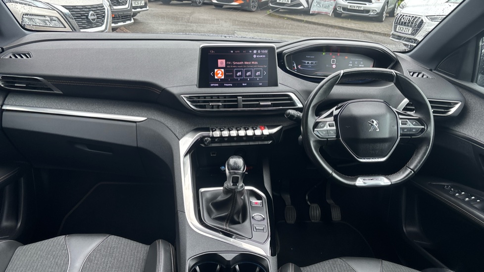Peugeot 3008 1.2 PureTech GT Line Premium 5dr Petrol Estate - Image 10