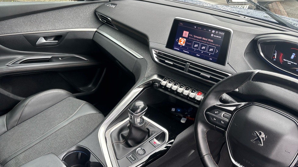 Peugeot 3008 1.2 PureTech GT Line Premium 5dr Petrol Estate - Image 14