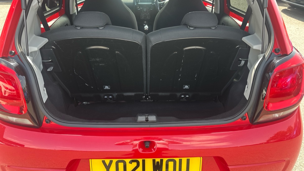 Citroen C1 1.0 VTi 72 Shine 5dr Petrol Hatchback - Image 4