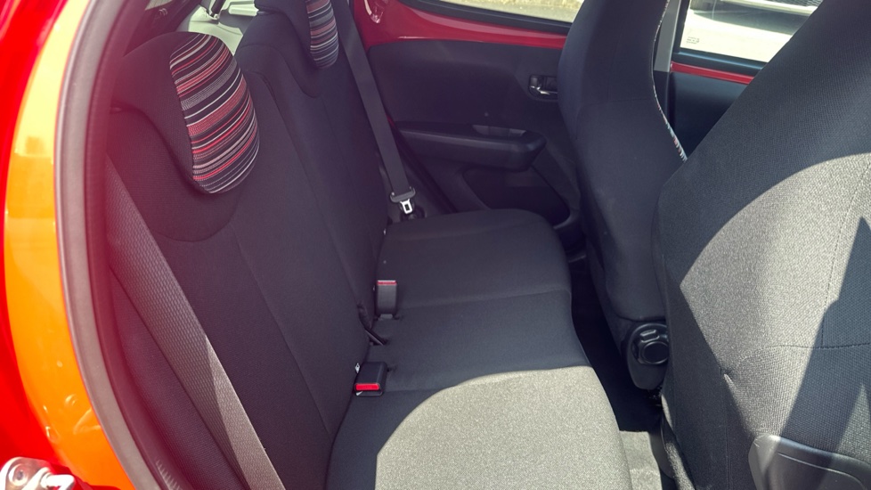 Citroen C1 1.0 VTi 72 Shine 5dr Petrol Hatchback - Image 15