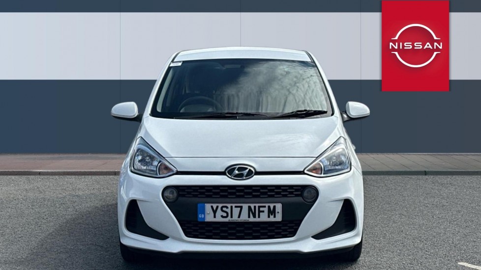 Hyundai i10 1.0 SE 5dr Petrol Hatchback - Image 3