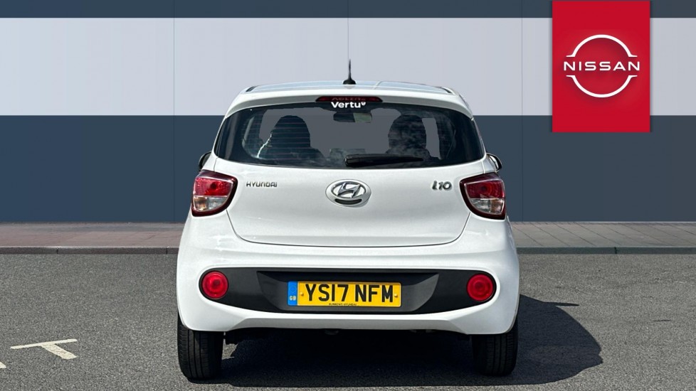 Hyundai i10 1.0 SE 5dr Petrol Hatchback - Image 6