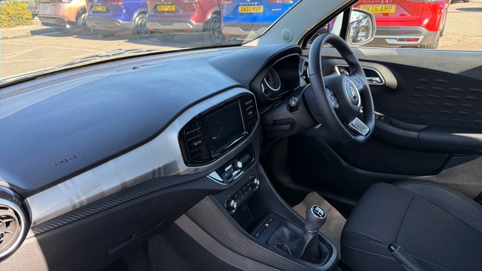 MG MG3 1.5 VTi-TECH Excite 5dr Petrol Hatchback - Image 9