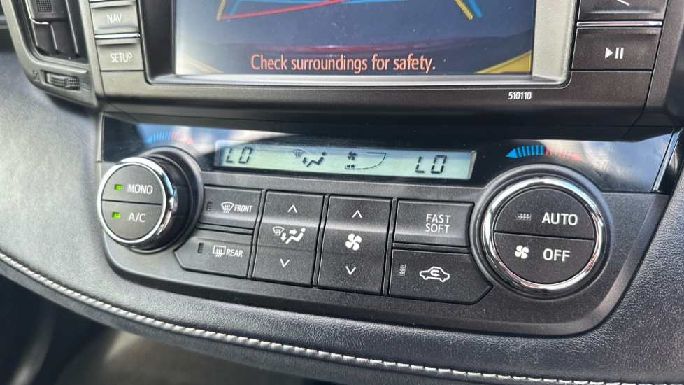 Toyota RAV4 2.5 VVT-i Hybrid Icon TSS 5dr CVT Hybrid Estate - Image 8
