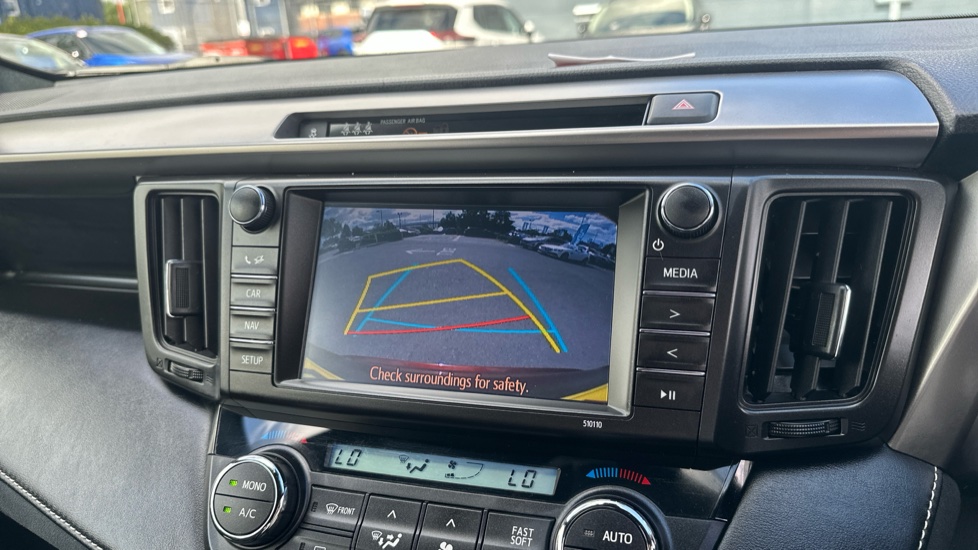 Toyota RAV4 2.5 VVT-i Hybrid Icon TSS 5dr CVT Hybrid Estate - Image 12