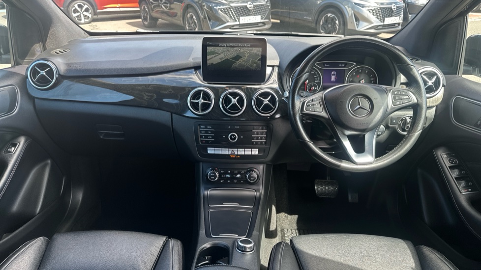 Mercedes-Benz B-Class B200 Exclusive Edition 5dr Auto Petrol Hatchback - Image 10
