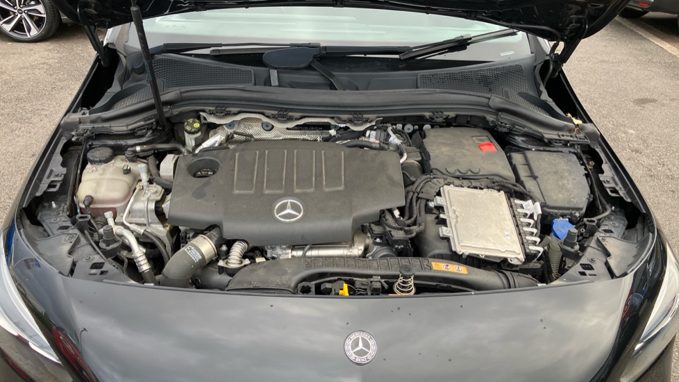 Mercedes-Benz B-Class B200d AMG Line Executive 5dr Auto Diesel Hatchback - Image 8