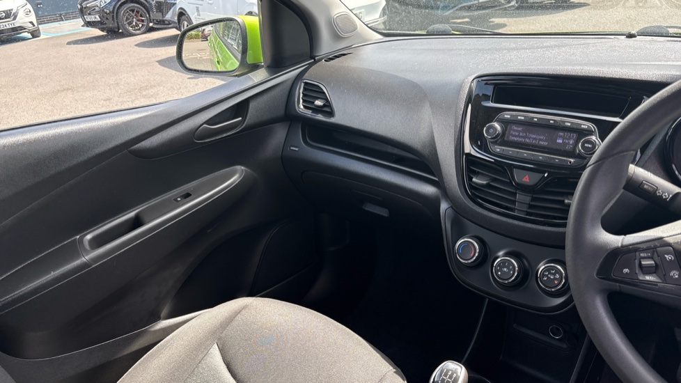 Vauxhall Viva 1.0 SE 5dr Petrol Hatchback - Image 14