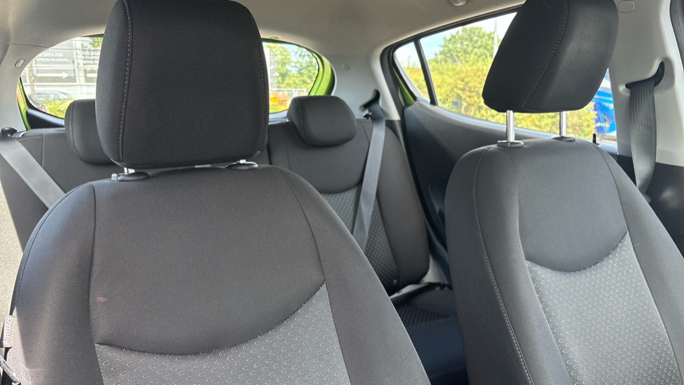Vauxhall Viva 1.0 SE 5dr Petrol Hatchback - Image 15