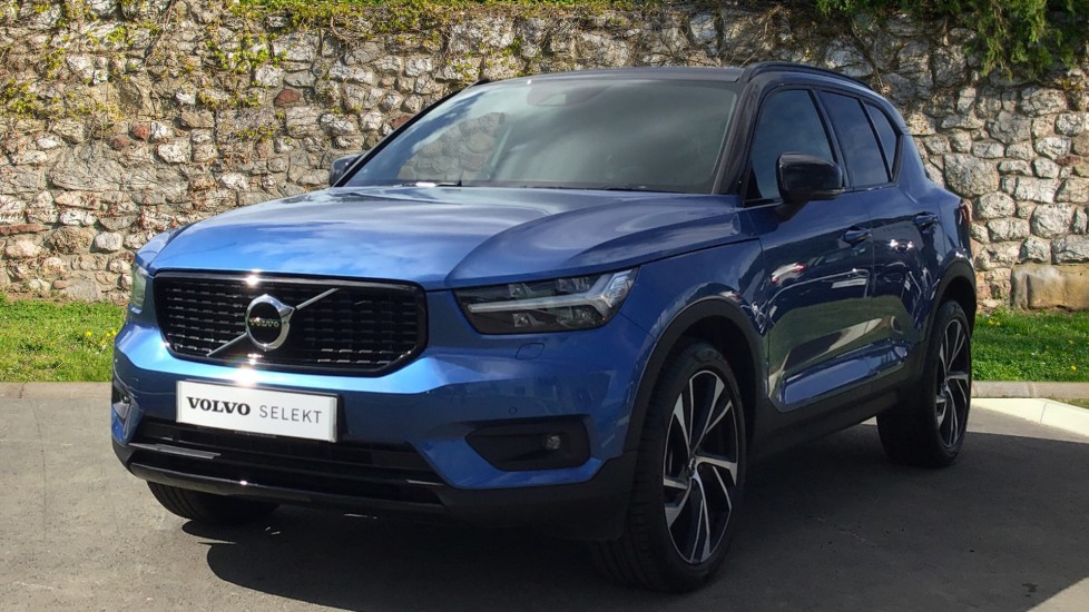 Volvo XC40 D3 (Diesel) RDesign Pro Auto (Memory Driver Seat, Wireless