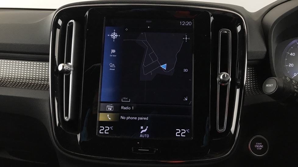 Volvo XC40 T3 RDesign Manual (Rear Park Assist, LED Fog lights