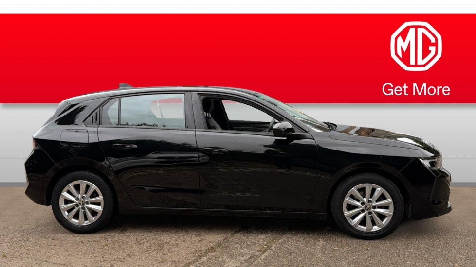 Vauxhall Astra 1.2 Turbo 130 Design 5dr Petrol Hatchback - Image 5