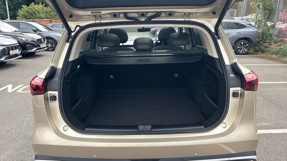 MG MGS6 266kW Trophy EV Dual Motor 77kWh 5dr Auto Electric Estate - Image 4