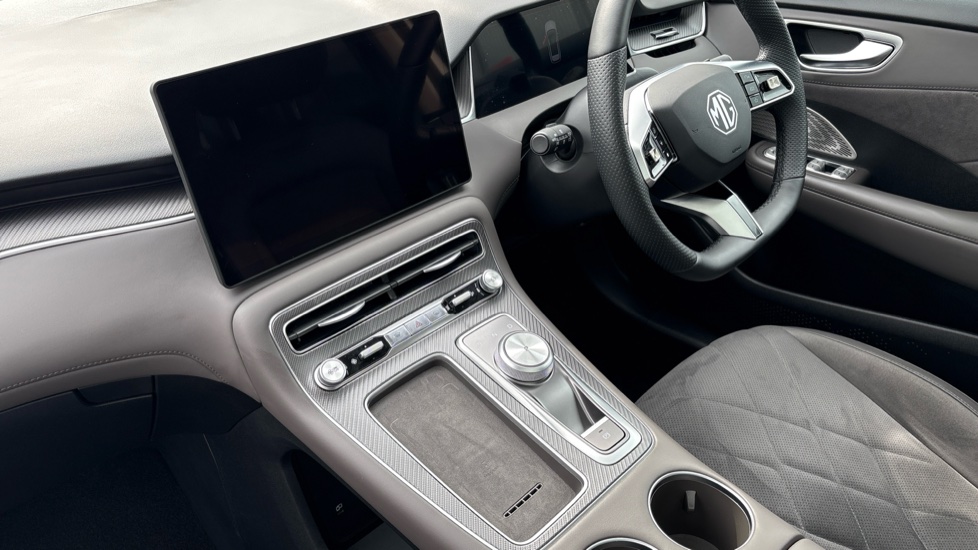 MG MGS6 266kW Trophy EV Dual Motor 77kWh 5dr Auto Electric Estate - Image 13