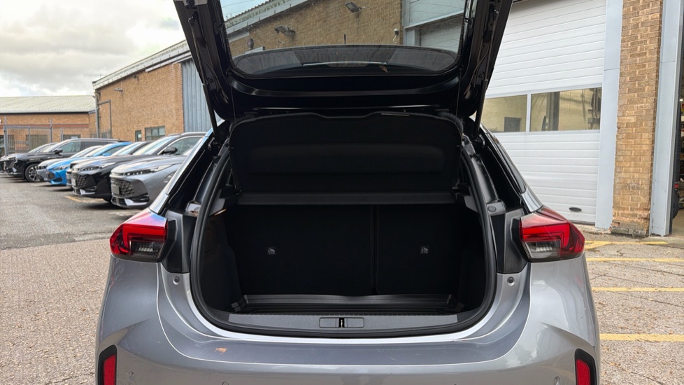 Vauxhall Corsa 1.2 GS 5dr Petrol Hatchback - Image 4