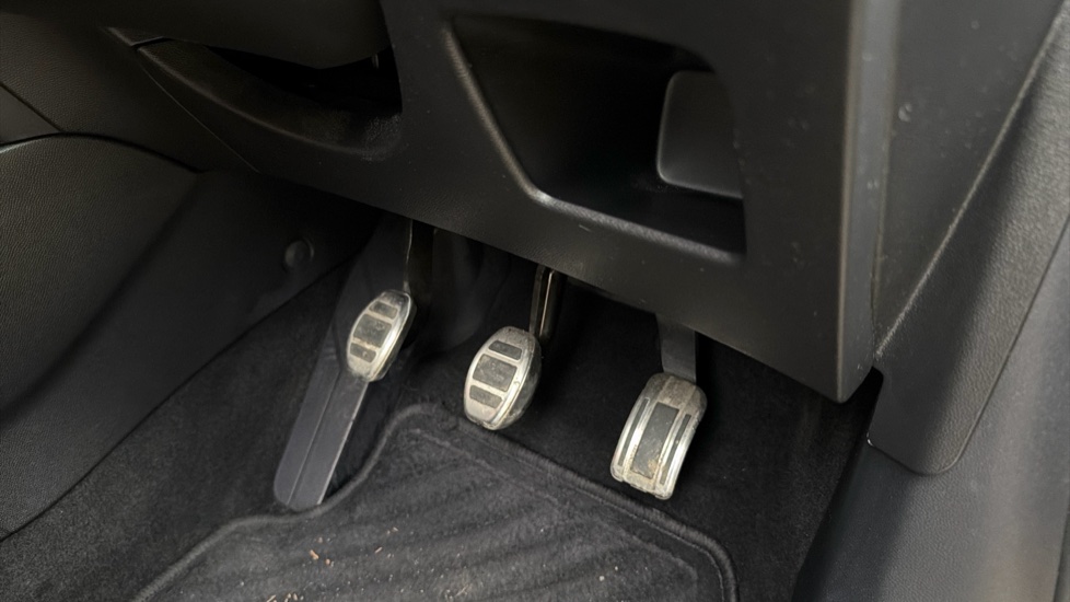 Vauxhall Corsa 1.2 GS 5dr Petrol Hatchback - Image 44