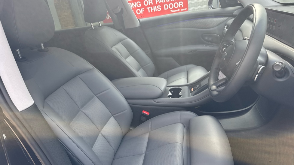 MG IM6 553kW Launch Edition 100kWh 5dr AWD Auto Electric Estate - Image 22