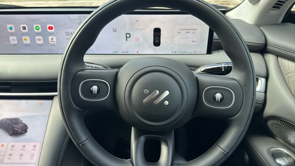MG IM6 553kW Launch Edition 100kWh 5dr AWD Auto Electric Estate - Image 36