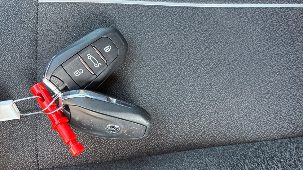 Vauxhall Astra 1.2 Turbo 130 GS Line 5dr Petrol Hatchback - Image 20