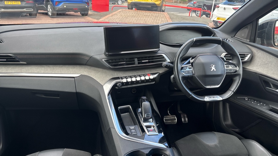 Peugeot 3008 1.2 PureTech GT Premium 5dr EAT8 Petrol Estate - Image 10