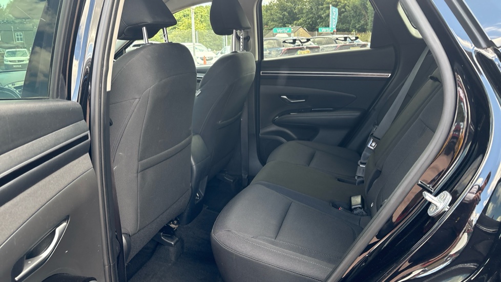 Hyundai TUCSON 1.6 TGDi SE Connect 5dr 2WD Petrol Estate - Image 16
