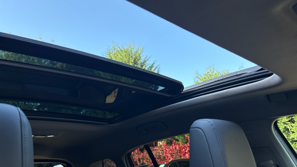 Citroen C5 Aircross 1.2 PureTech C-Series Edition 5dr Petrol Hatchback - Image 31