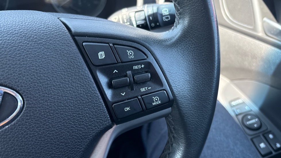 Hyundai TUCSON 1.6 GDi SE Nav 5dr 2WD Petrol Estate - Image 25