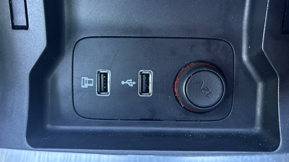 MG HS 1.5 T-GDI Exclusive 5dr Petrol Hatchback - Image 30