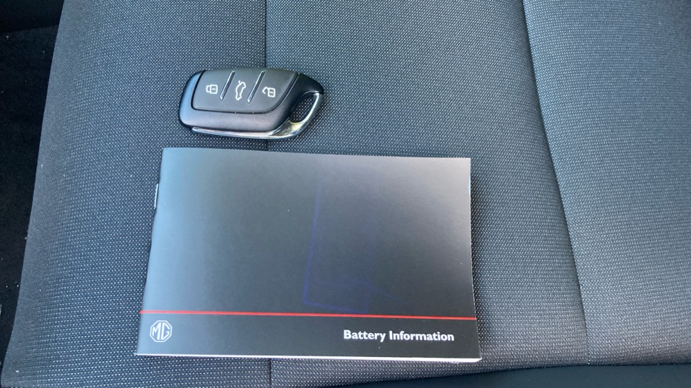 MG MG4 180kW Trophy EV Extended Range 77kWh 5dr Auto Electric Hatchback - Image 19