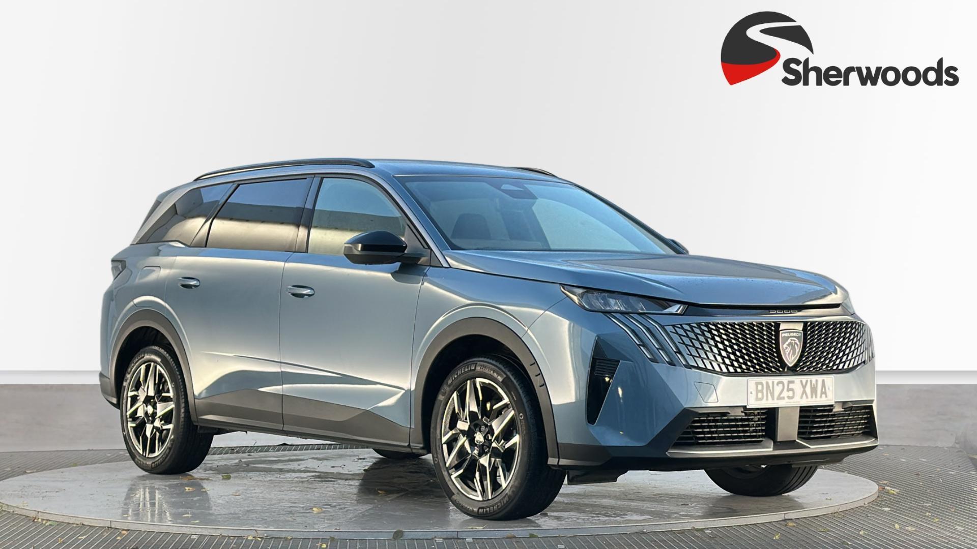 2025 Peugeot 5008