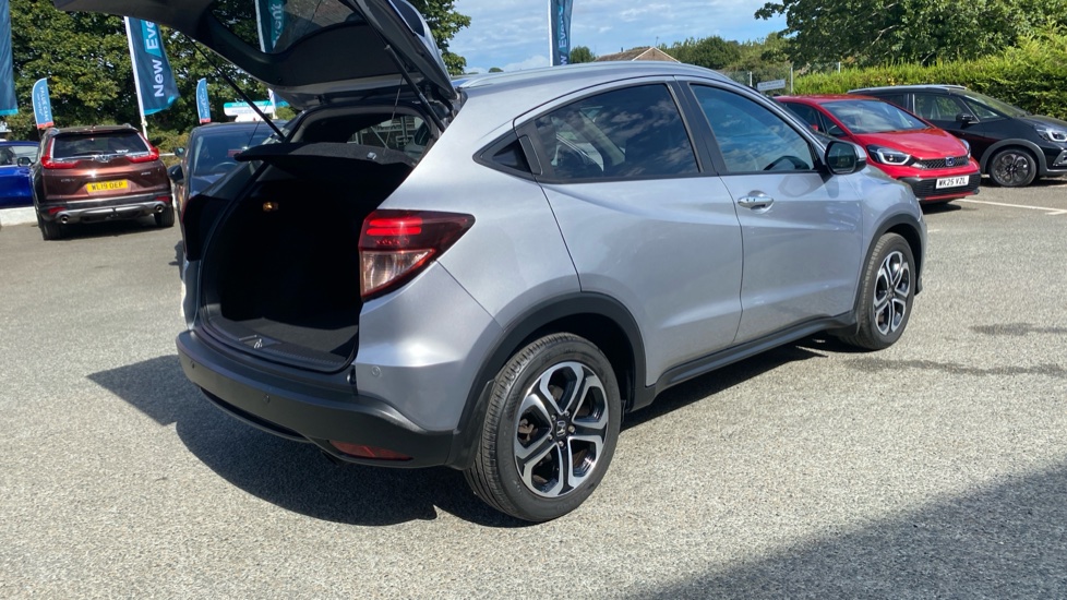 Honda HR-V 1.5 i-VTEC EX CVT 5dr Petrol Hatchback - Image 23