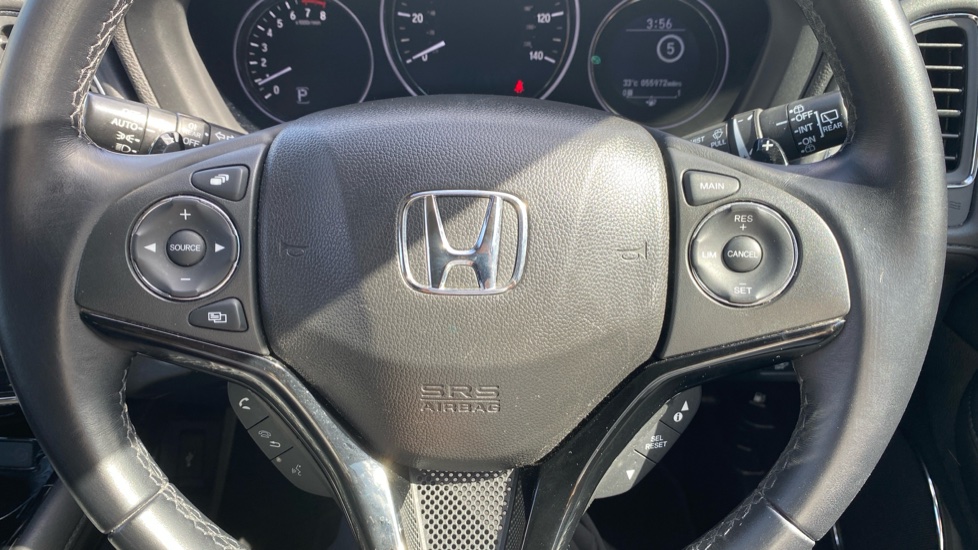 Honda HR-V 1.5 i-VTEC EX CVT 5dr Petrol Hatchback - Image 36