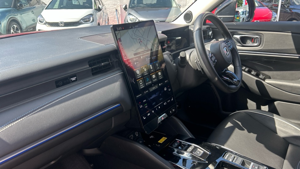 Honda E Ny1 150kW Elegance 69kWh 5dr Auto Electric Hatchback - Image 2